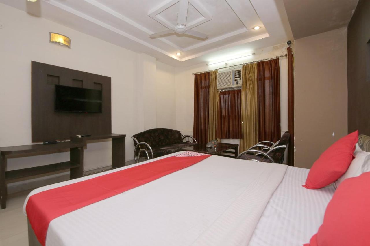 Oyo Hotel Shubhkamna Джабалпур Экстерьер фото