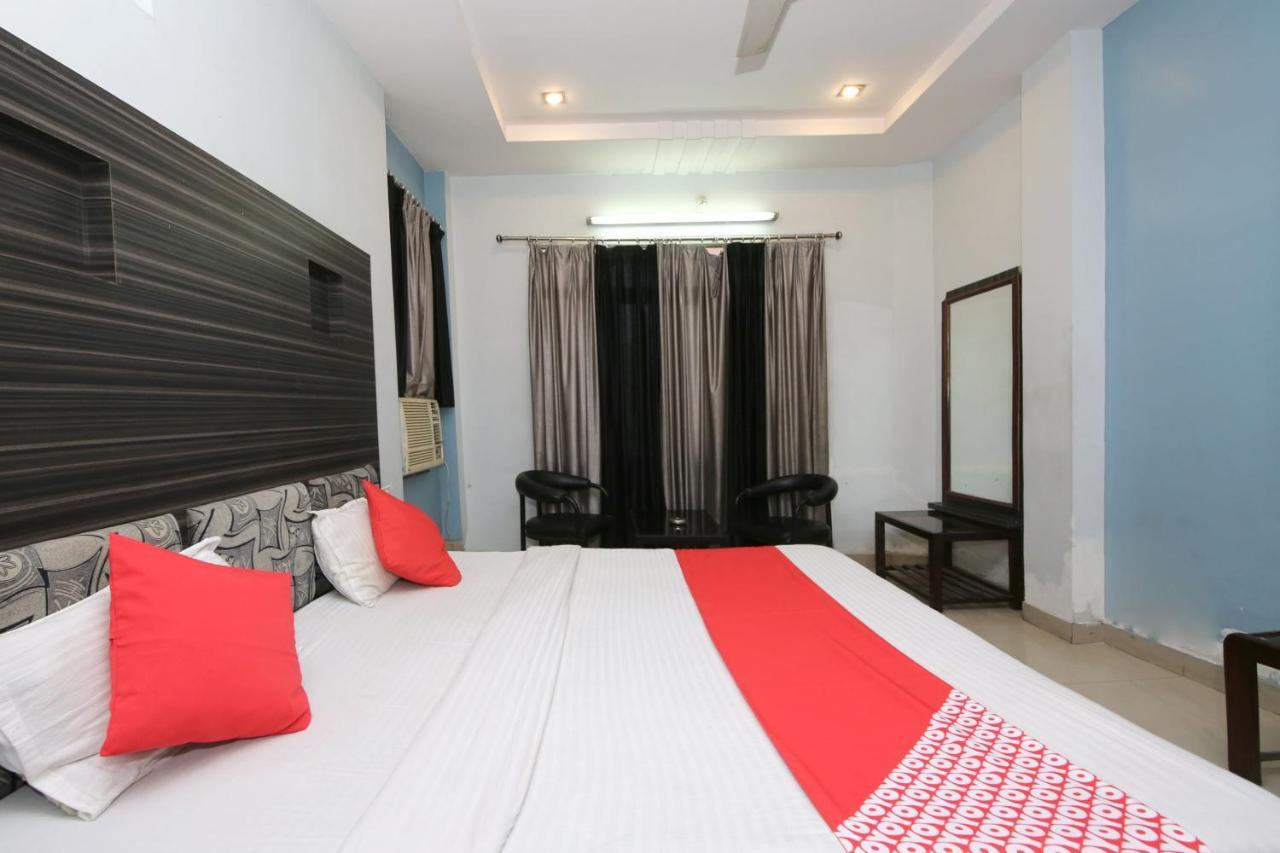 Oyo Hotel Shubhkamna Джабалпур Экстерьер фото